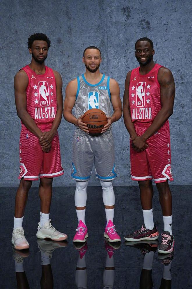 开逼团或R 开逼团或R